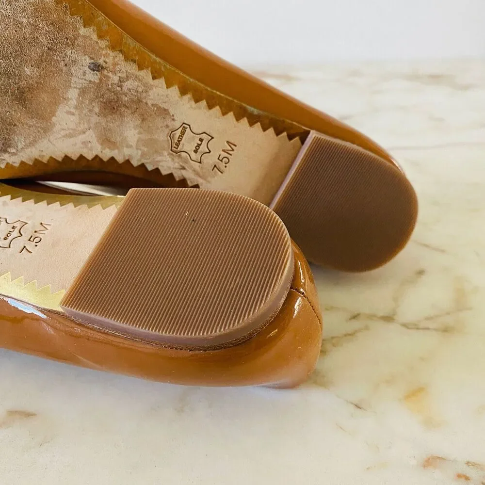 TORY BURCH Brown Patent Leather Ballerina Flats Gold Logo - US 7.5
